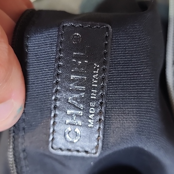 TRADE Chanel Hobo style handbag - Picture 11 of 16